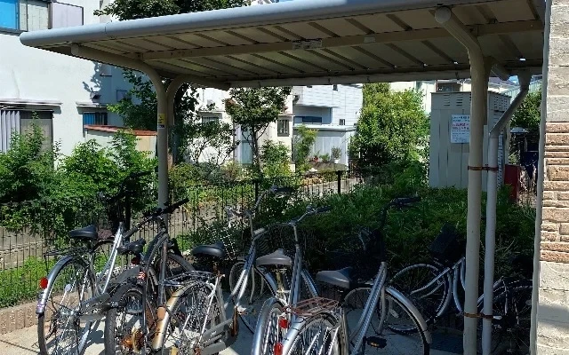 レオパレスＬｉｂｅｒｔｙ 3