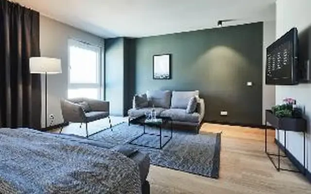 Serviced Apartment with balcony in WOLFSBURG - L+ 1