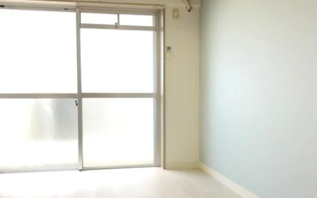 Excellent Marutamachi 306 3