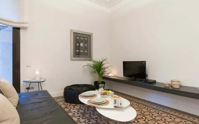 Lluria Apartment 2