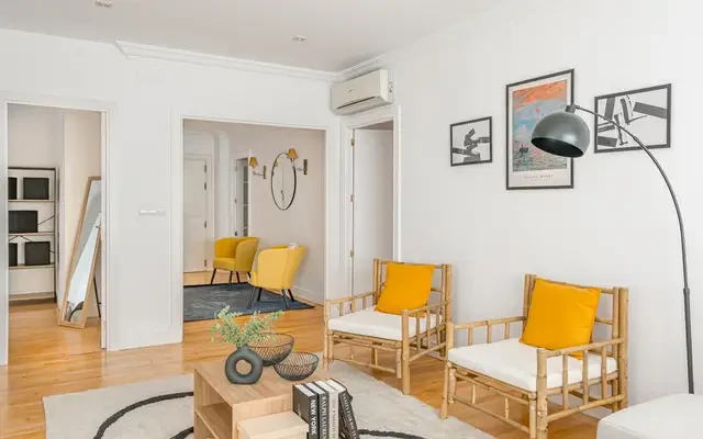 apartment in Castillejos 4