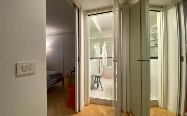 Appartamento in Via Bramante, Milano di 60 m² con 1 camera 4