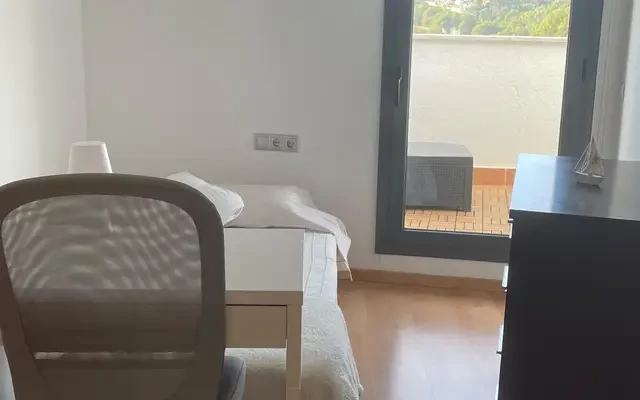 apartment near Carrer Ponent 1