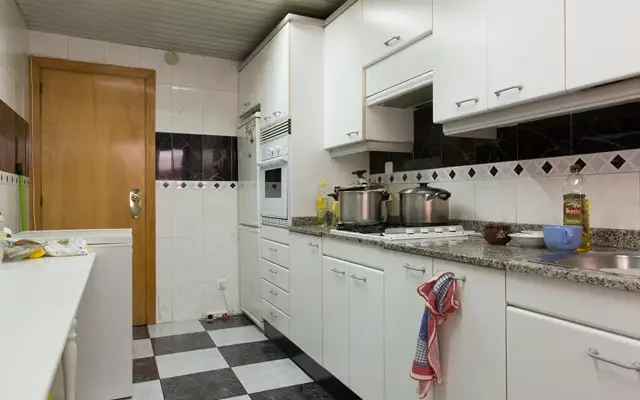 apartment near Carrer de Dolors Almeda i Roig 4