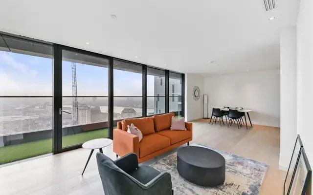 Hobart Building, (The Wardian), London, E14 9XJ 0