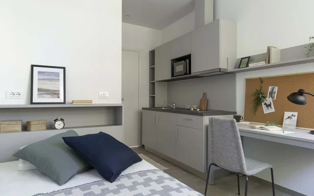 Smart Studio - Courtyard view (Students only) 0