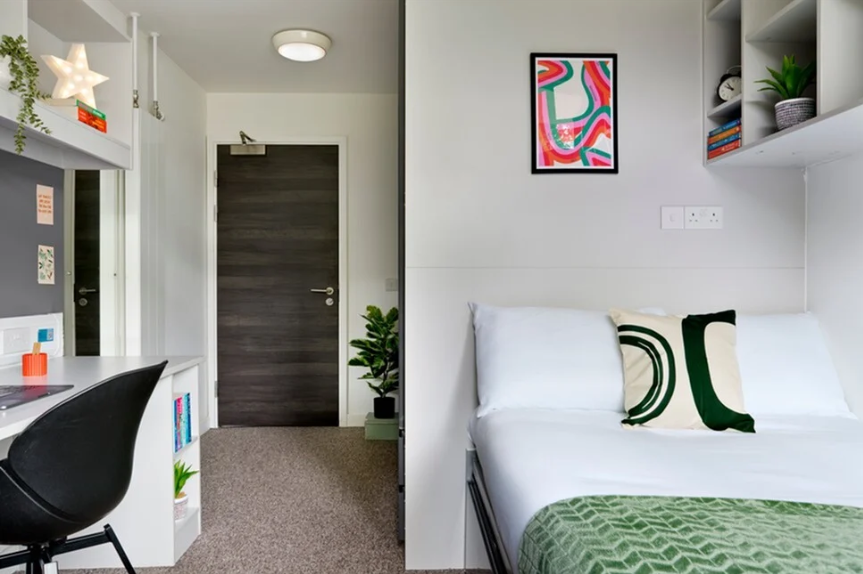 Bronze Ensuite - Single Occupancy