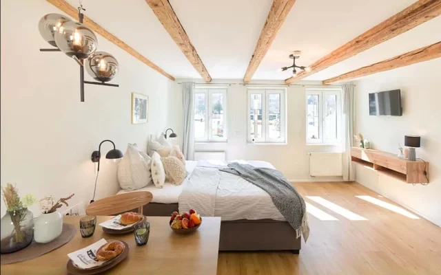 Altstadt Apartment Castell - direkt an der Stadthalle & Markplatz 2