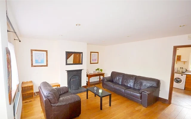 21 Watercourse Mews 4
