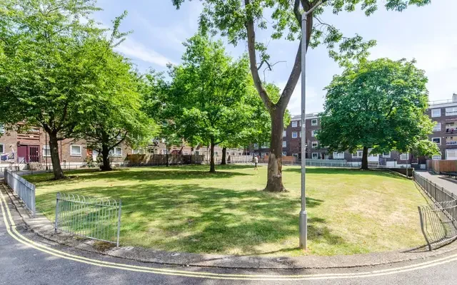 Chichester Road, Little Venice, W2 0