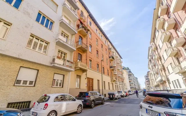 studio near Via Giuseppe Piazzi 0