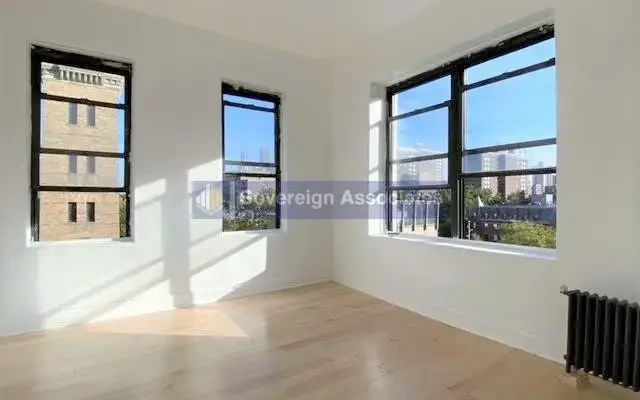 201 West 105th Street 2