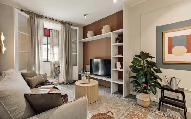 Aksaray - 2 bedrooms in Eixample Esquerra 0