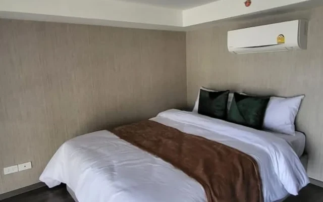 1-BR Condo for Rent, ฿24,000/month, Knights Bridge Space Rama 9 2
