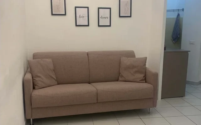 Apartment in Via dei Savorelli, Roma for 50 m² with 1 bedrooms 2