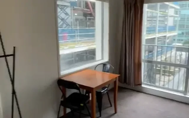 16 Gore Street 2