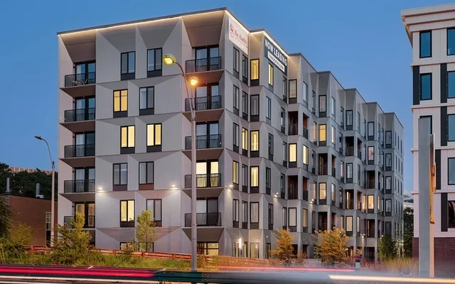 The Charley Apartment 0