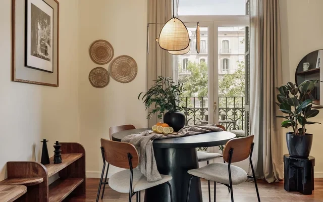 Edera - 3 bedrooms and balcony in Eixample Dreta 2