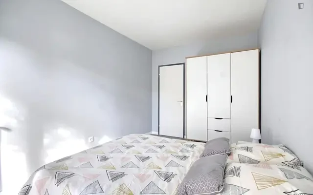 Comfortable 2-bedroom flat in Pantin 4