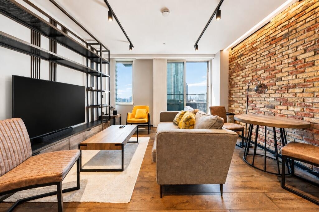 LH-The Stage Apartments 2