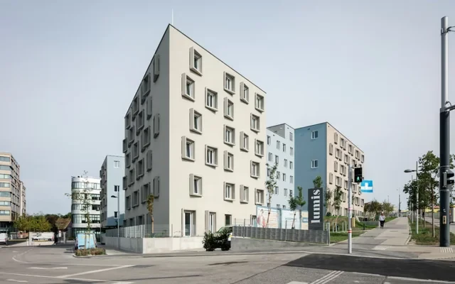 Lumis Vienna 0