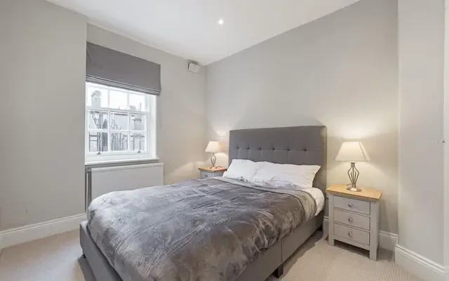 Claremont Court, Queensway, London, W2 5HX 4