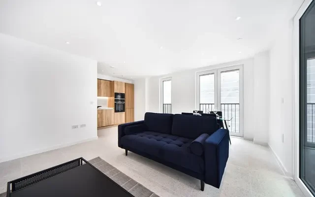 Georgette Apartments, E1 1