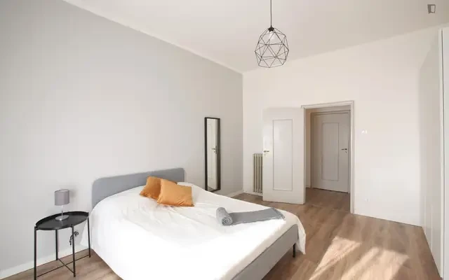 Welcoming double bedroom next to Istituto Superiore di Scienza dell’Automobile di Modena 0