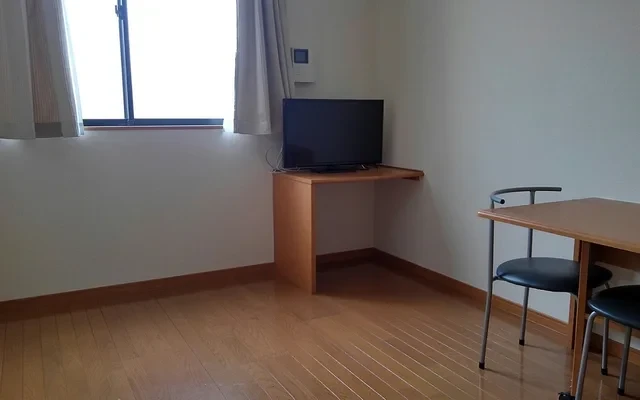 レオパレス華 1