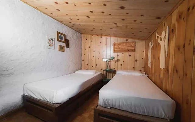 FEVRI APARTMENT 2