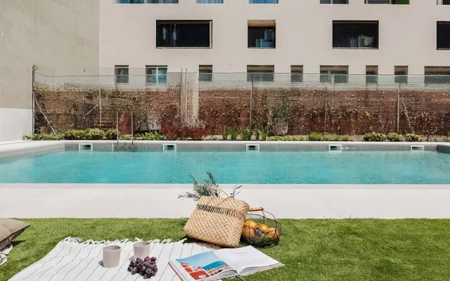 Glano - 3 bedrooms w/ balcony in Eixample Esquerra 0