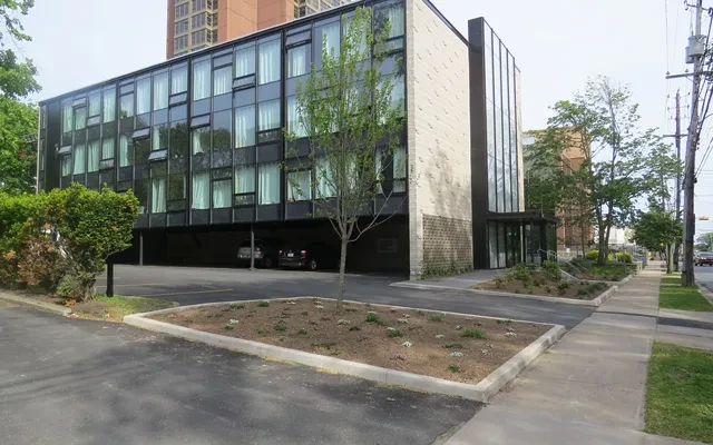 Oxford House 2