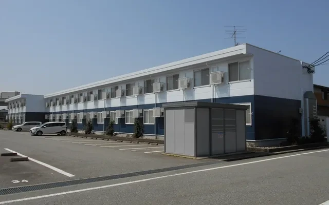 レオパレスエスポワール 0
