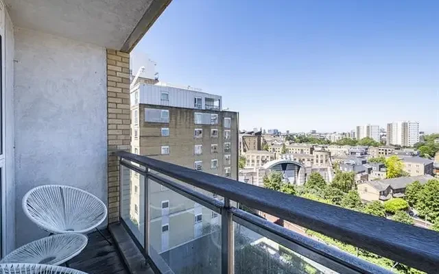 Westferry Circus, London, E14 8RW 1