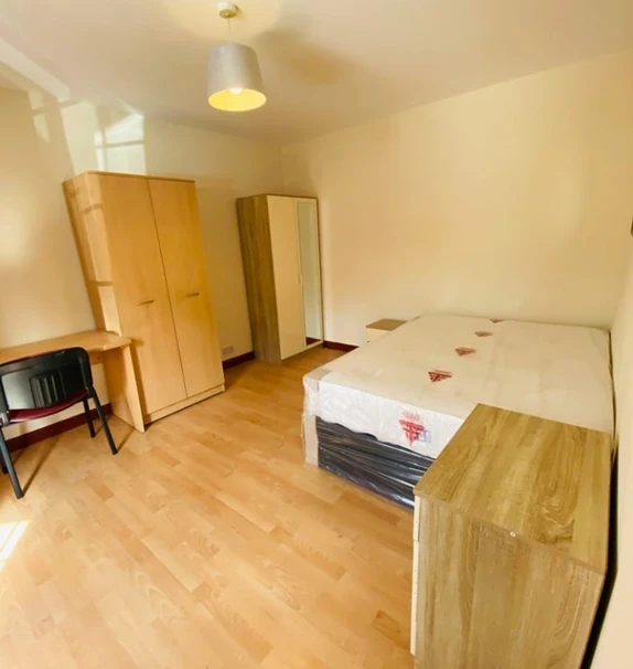 113 Valentia Road, OX3 7PP