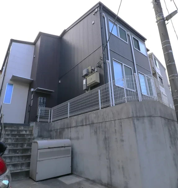 Co-living house 生马