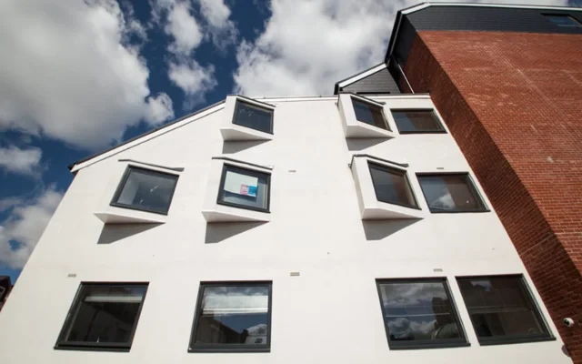Picturehouse Apartments 0