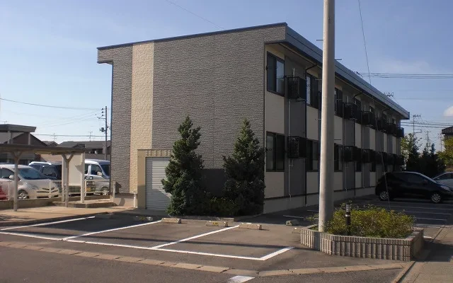レオパレスカーム 2