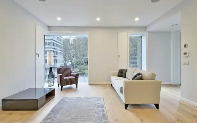 235 Blackfriars Road, Southbank, London, SE1 8NW 4