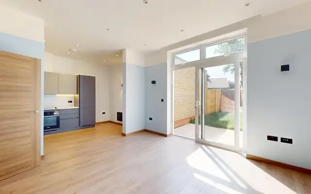 Colyton Road 25933# 1