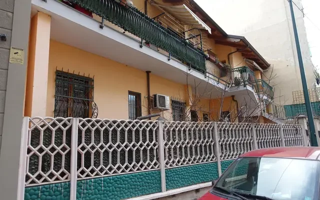 apartment near Via Rodolfo Renier 0