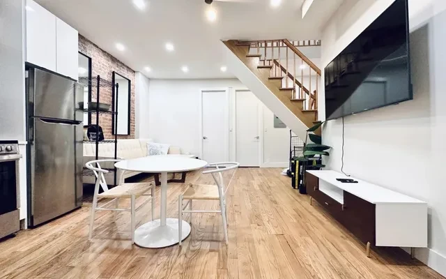92 Pulaski Street, Brooklyn 0