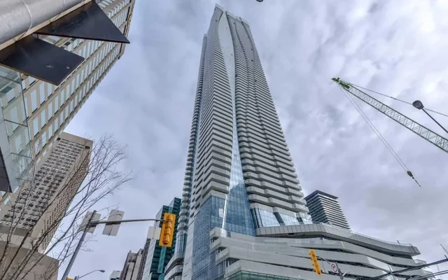 1 Bloor Street 0