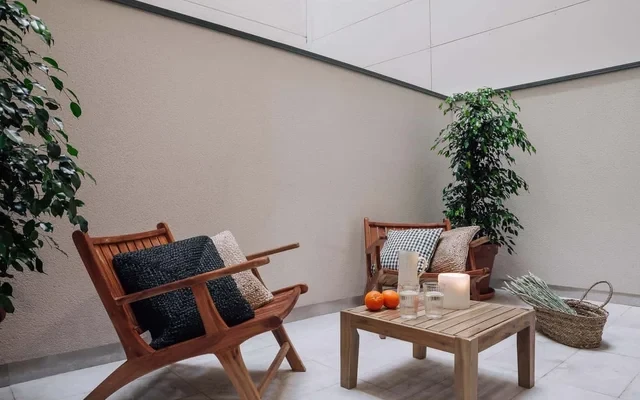 Pedrera - 2 bedrooms in Eixample Esquerra 0