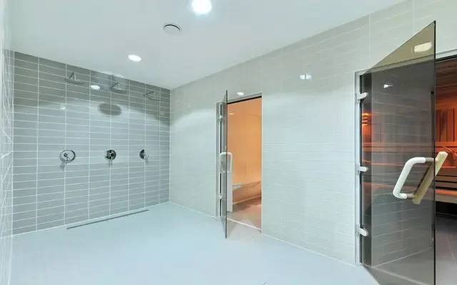 Bezier Apartment, City Road, London, EC1Y 1AF 4