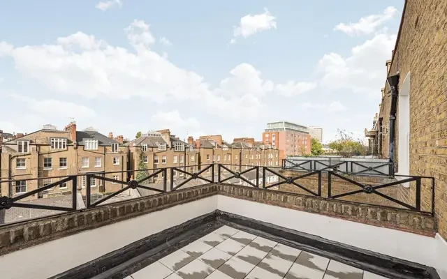Cranley Gardens, South Kensington, London, SW7 3DD 3
