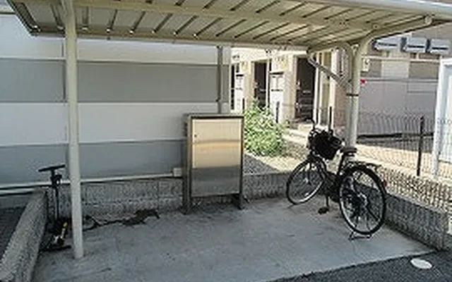 レオパレスひまわり 2