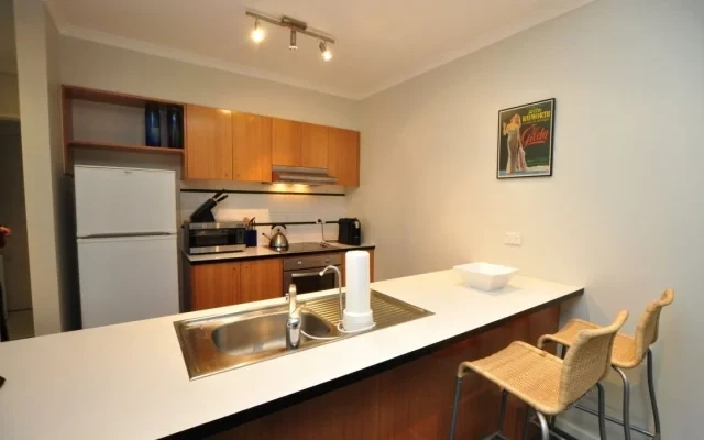 Melbourne 2B1B for rent 3