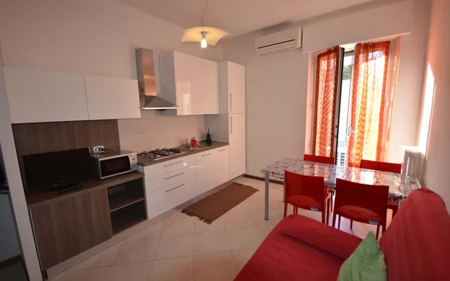 Apartment in Via Emilio Faa di Bruno, Milano for 45 m² with 1 bedrooms 4