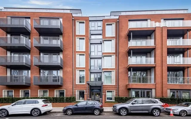 Glenthorne Road 12582# 0